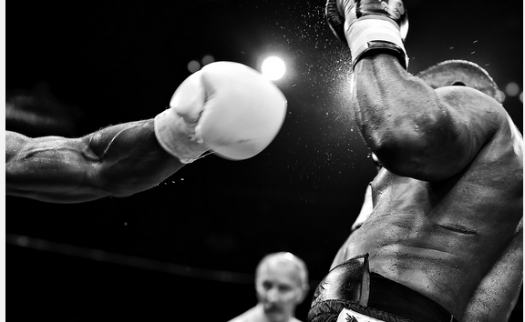 Watching the Fight of the Century on Your Computer Screen – Streamed Boxing Matches