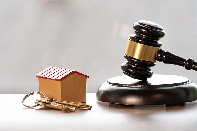 Rhode Island Adverse Possession Laws: Understanding the Legal Terrain